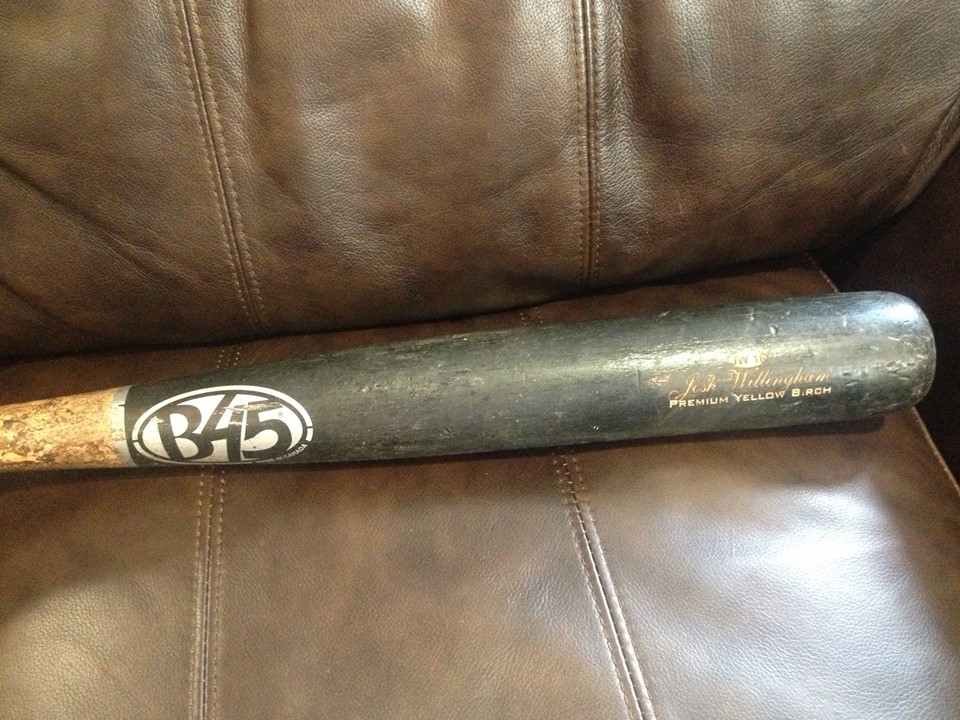 Name:  2013 Game used bat.jpg
Views: 175
Size:  197.3 KB